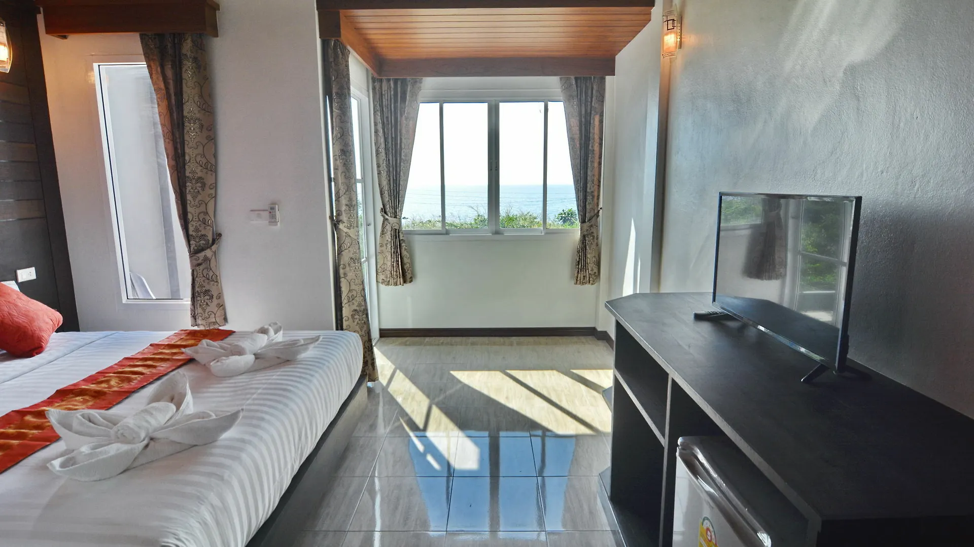 The Sea @ Lanta Hotel Koh Lanta